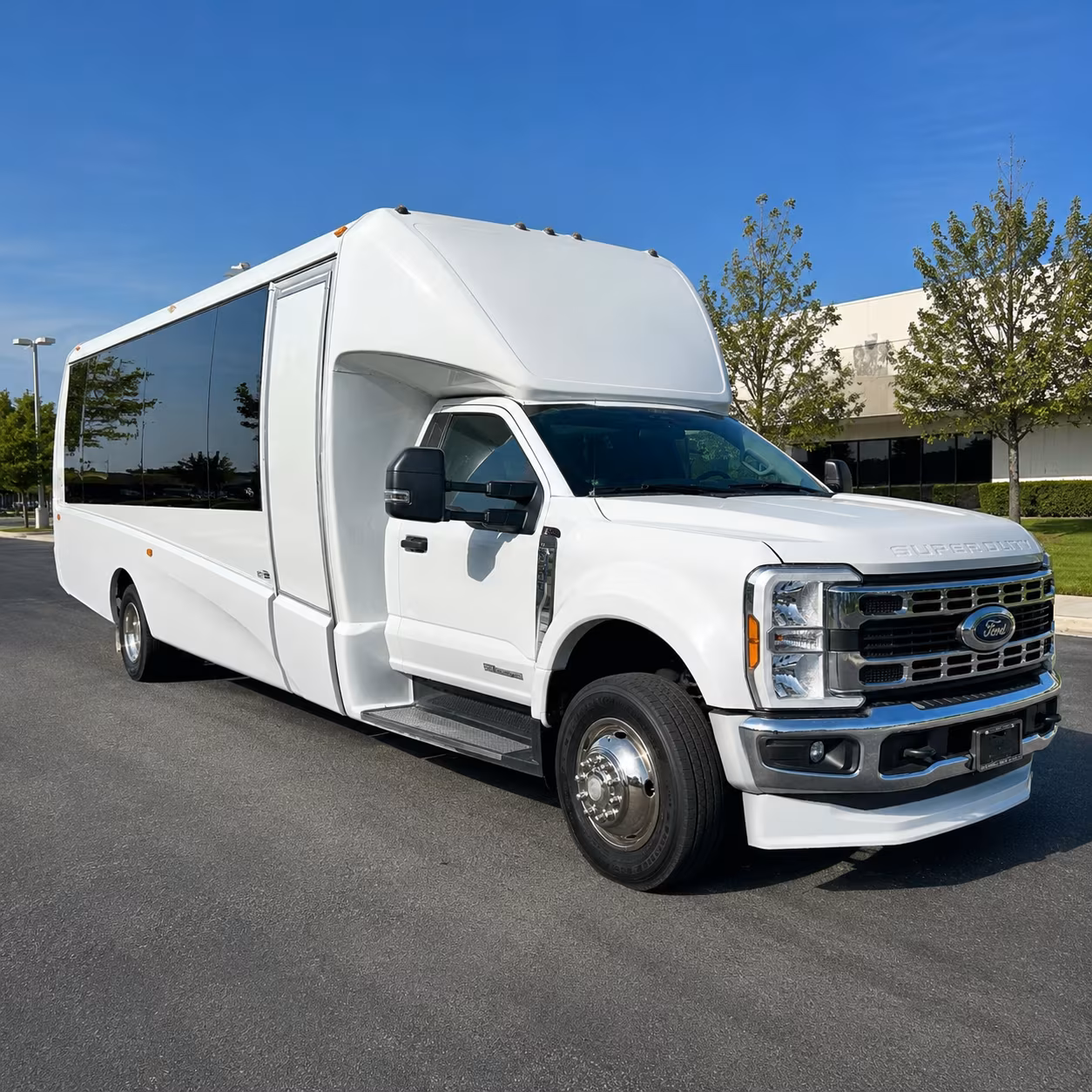 bellevue timely charter buses for bellevue corporate outings