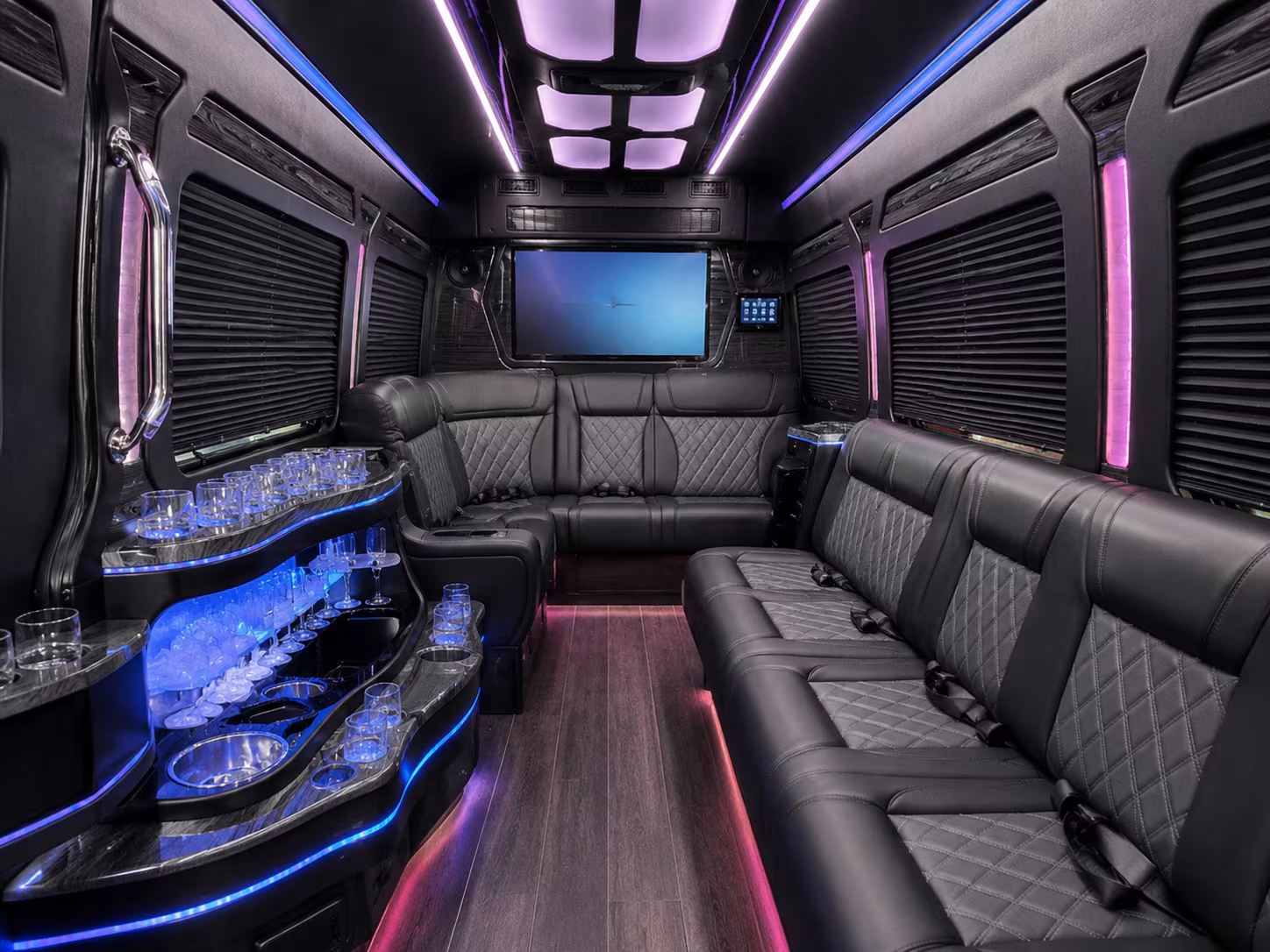 conference shuttles for uw bothell lynnwood event center and beyond