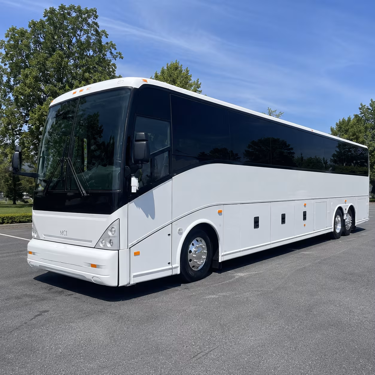 everett silvertips games youth tournaments and away game shuttles from bothell