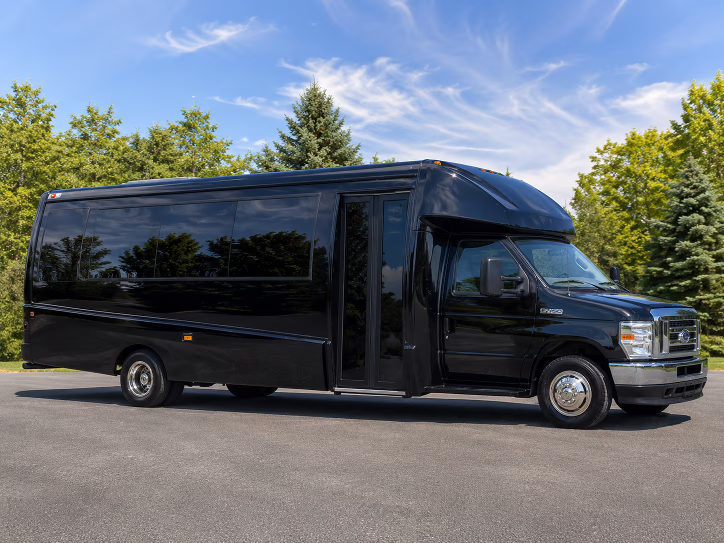 renton polished and efficient corporate charter bus rentals