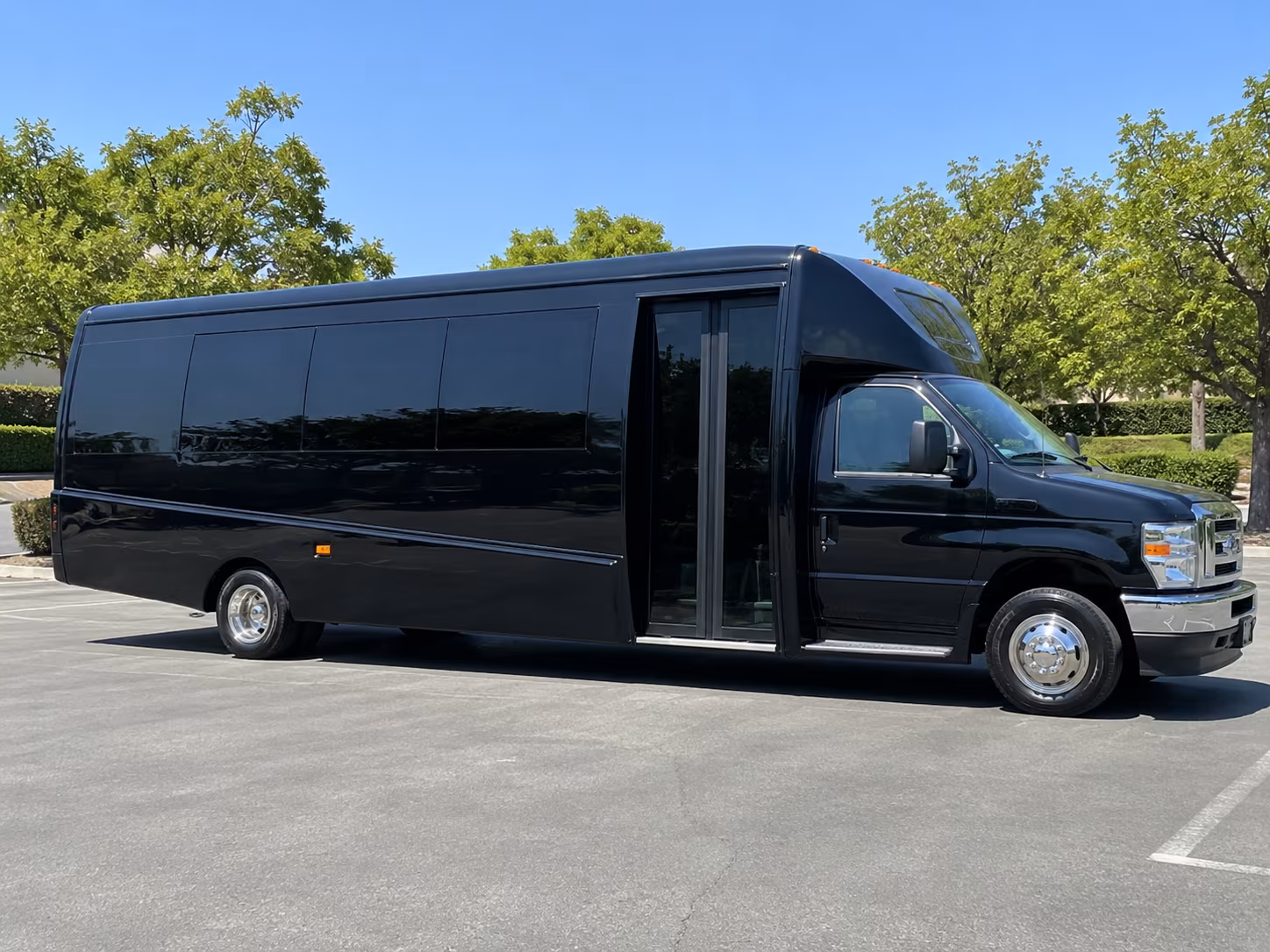 renton rent a private charter bus for a renton event