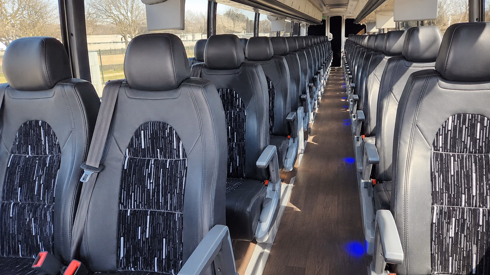 seattle timely charter buses for seattle wedding guests